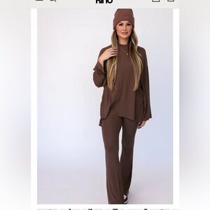 The Foxy Kind all weekend long set